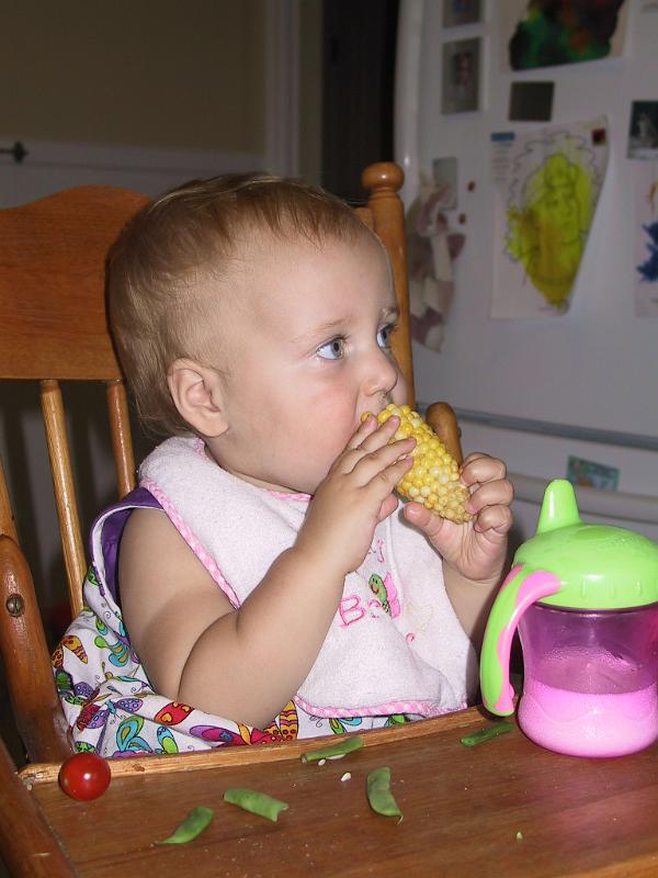 0820corn1.jpg - Leah LOVES corn on the cob.
