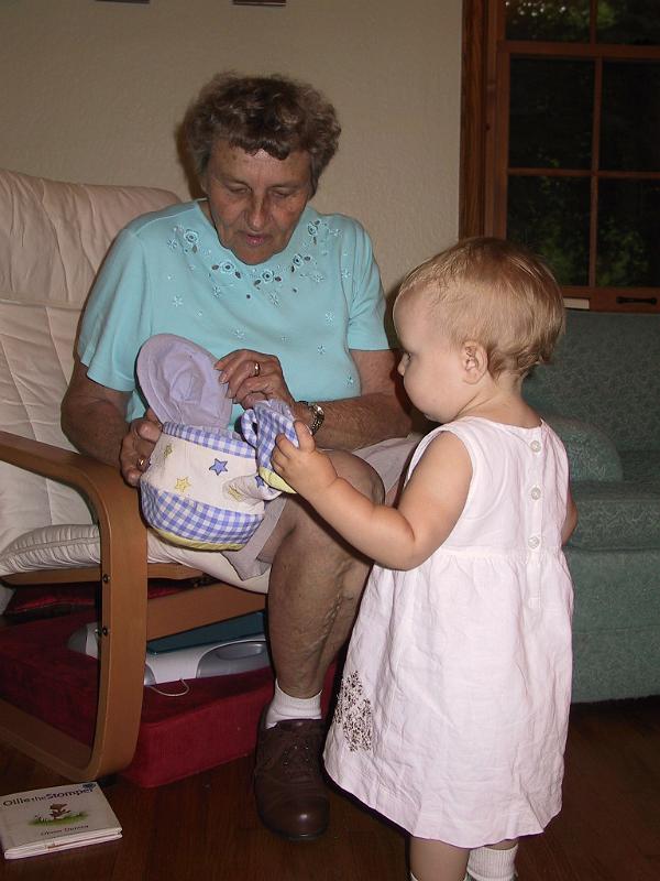0803a.jpg - Great Grandma Ruth and Leah drinking tea.