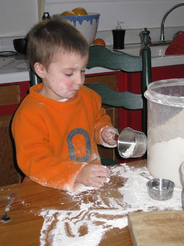0120o-flour1.jpg - One day I figured, why not -- play with the flour!  He had a good time.