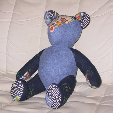 06au-bear.jpg - And a bear!