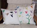 06au-pillows